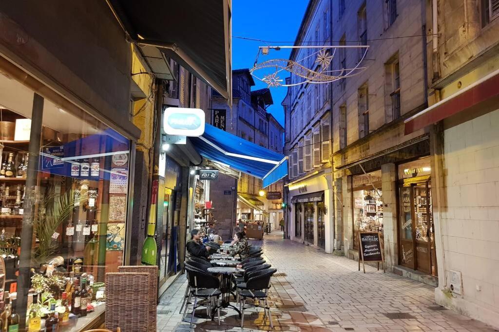 Superbe Loft T4 De 96 M2 Au Coeur Perigueux Apartment Екстериор снимка